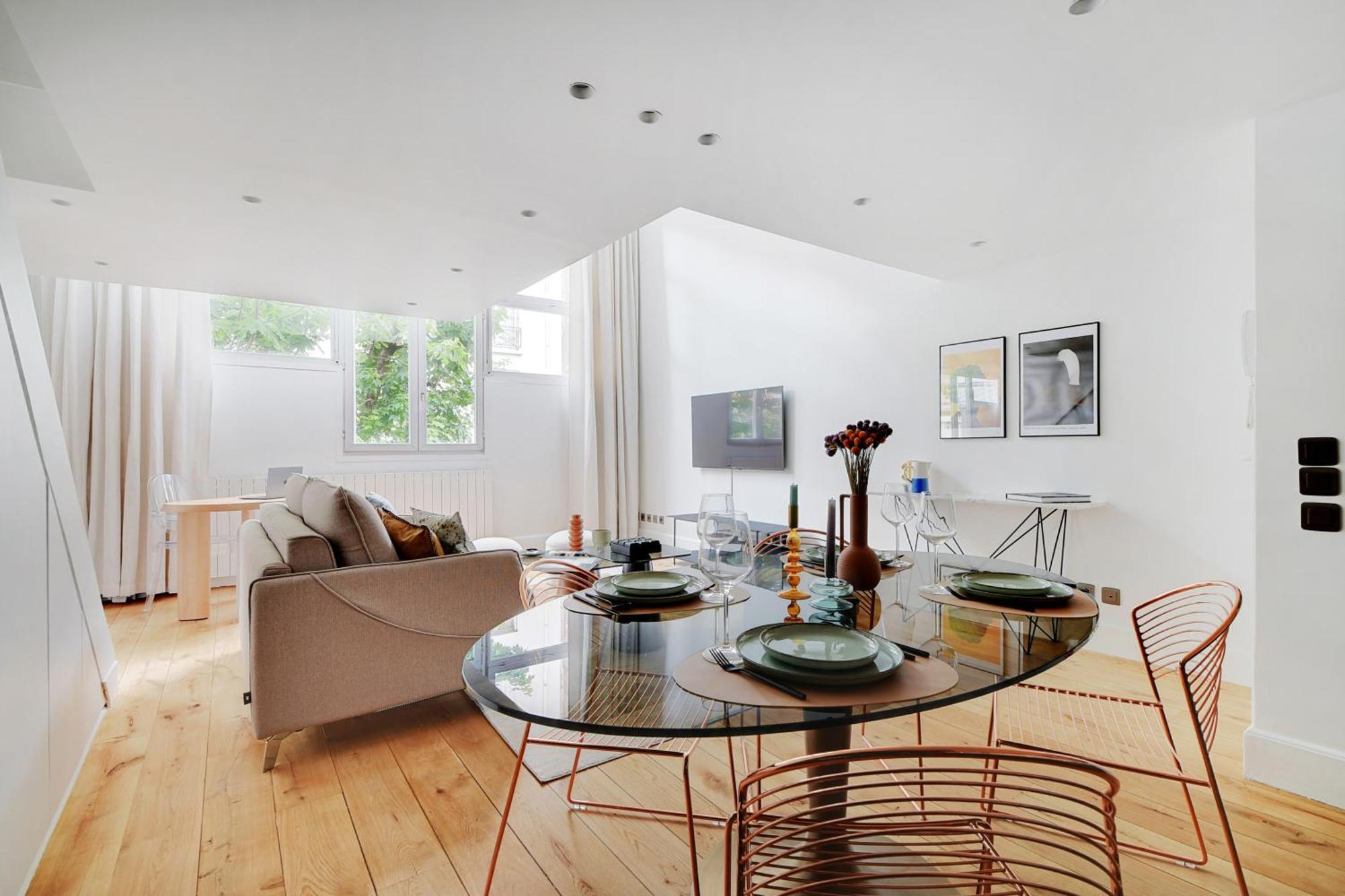 Апартаменты Amazing Loft 2Br - Eiffel Tower Париж Экстерьер фото